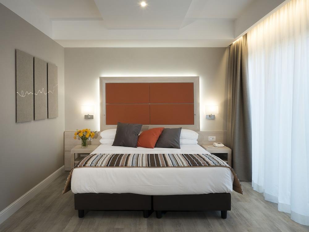 Hotel Maria Regina Rome