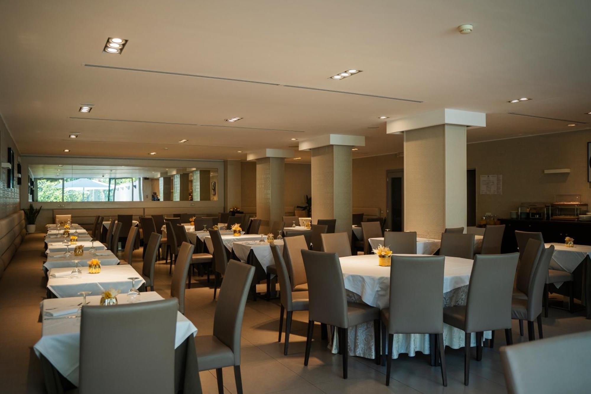 Maria Regina Hotel 4*