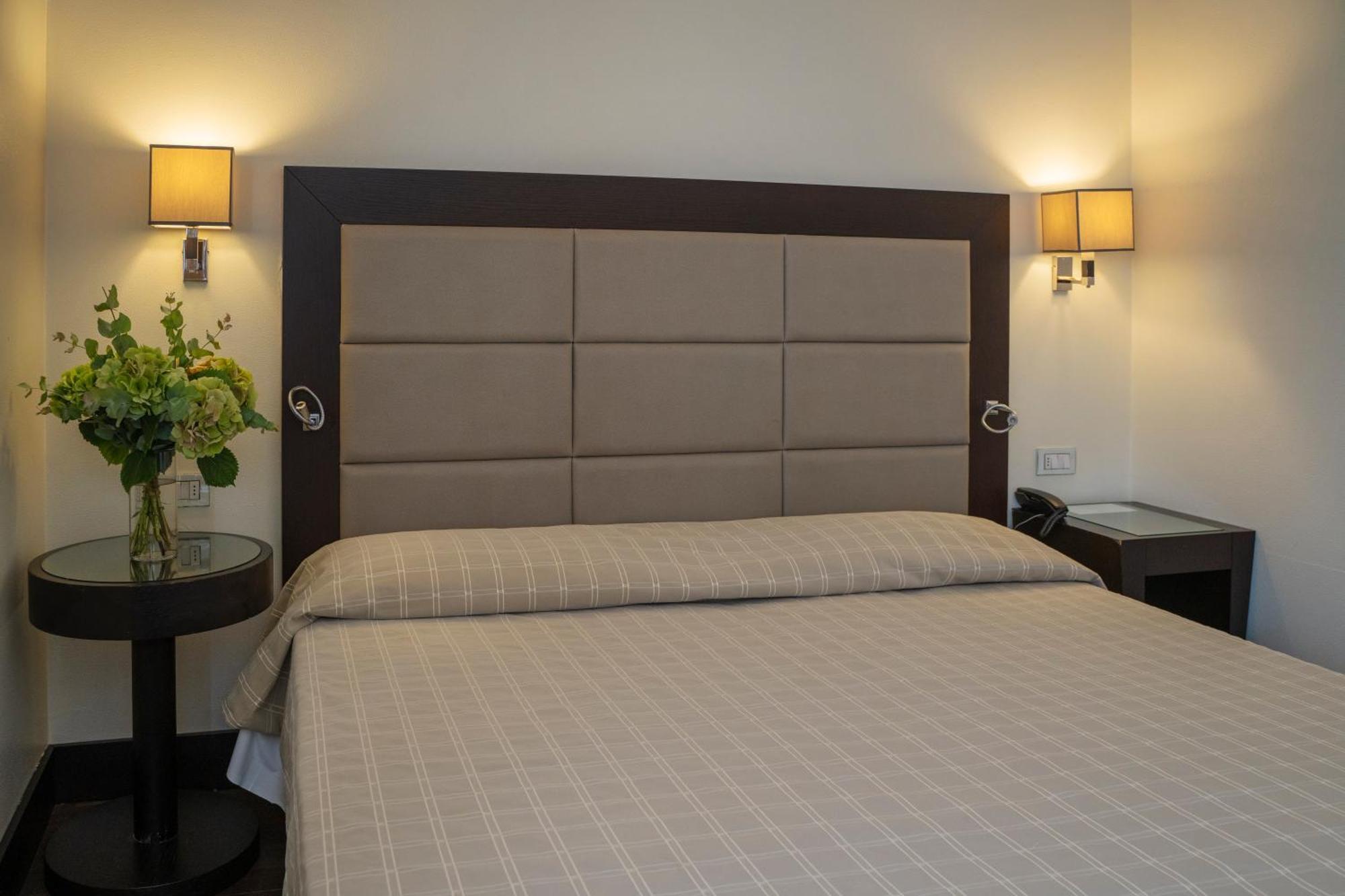 Maria Regina 4* Rome