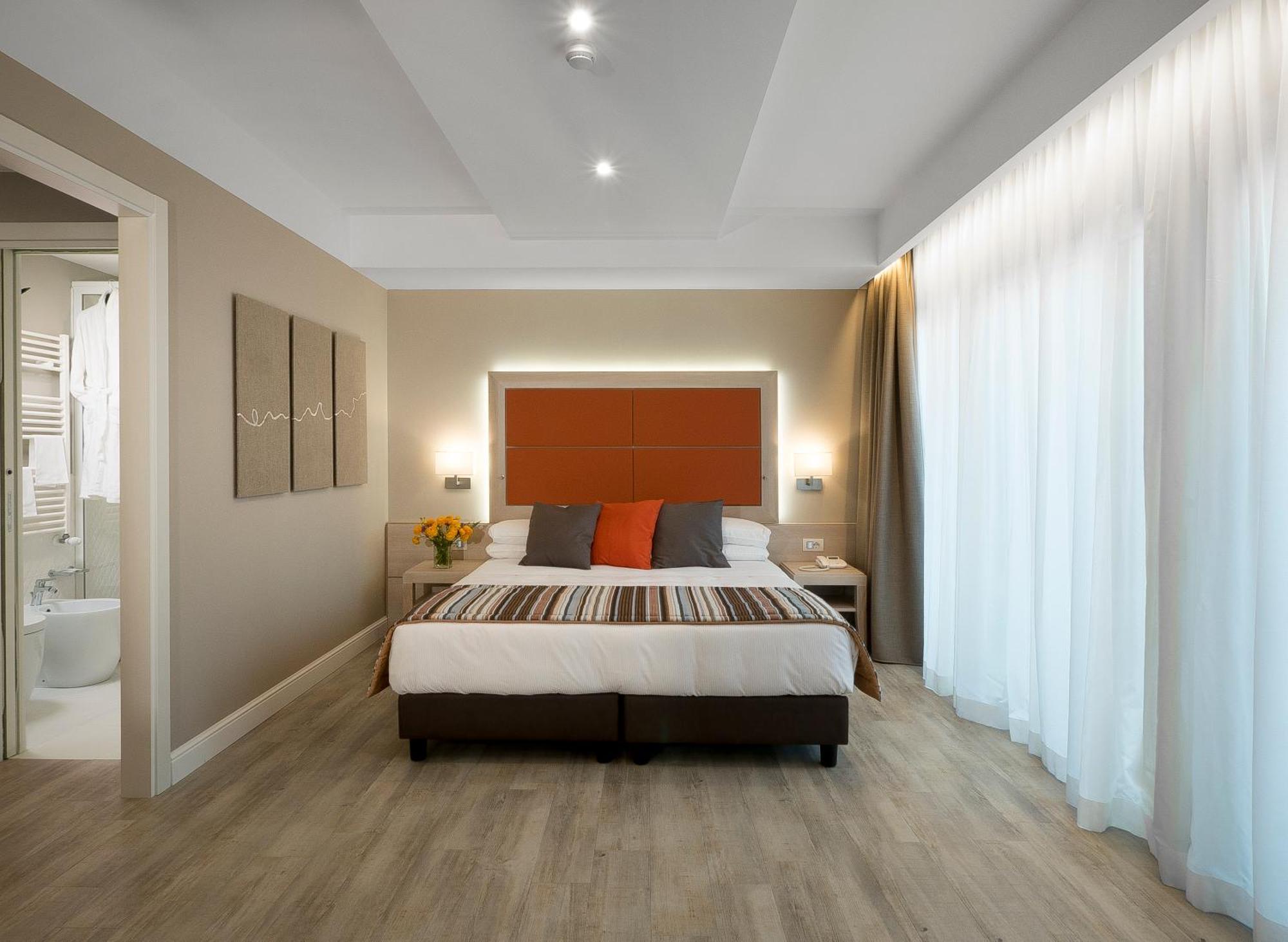 Maria Regina 4* Rome