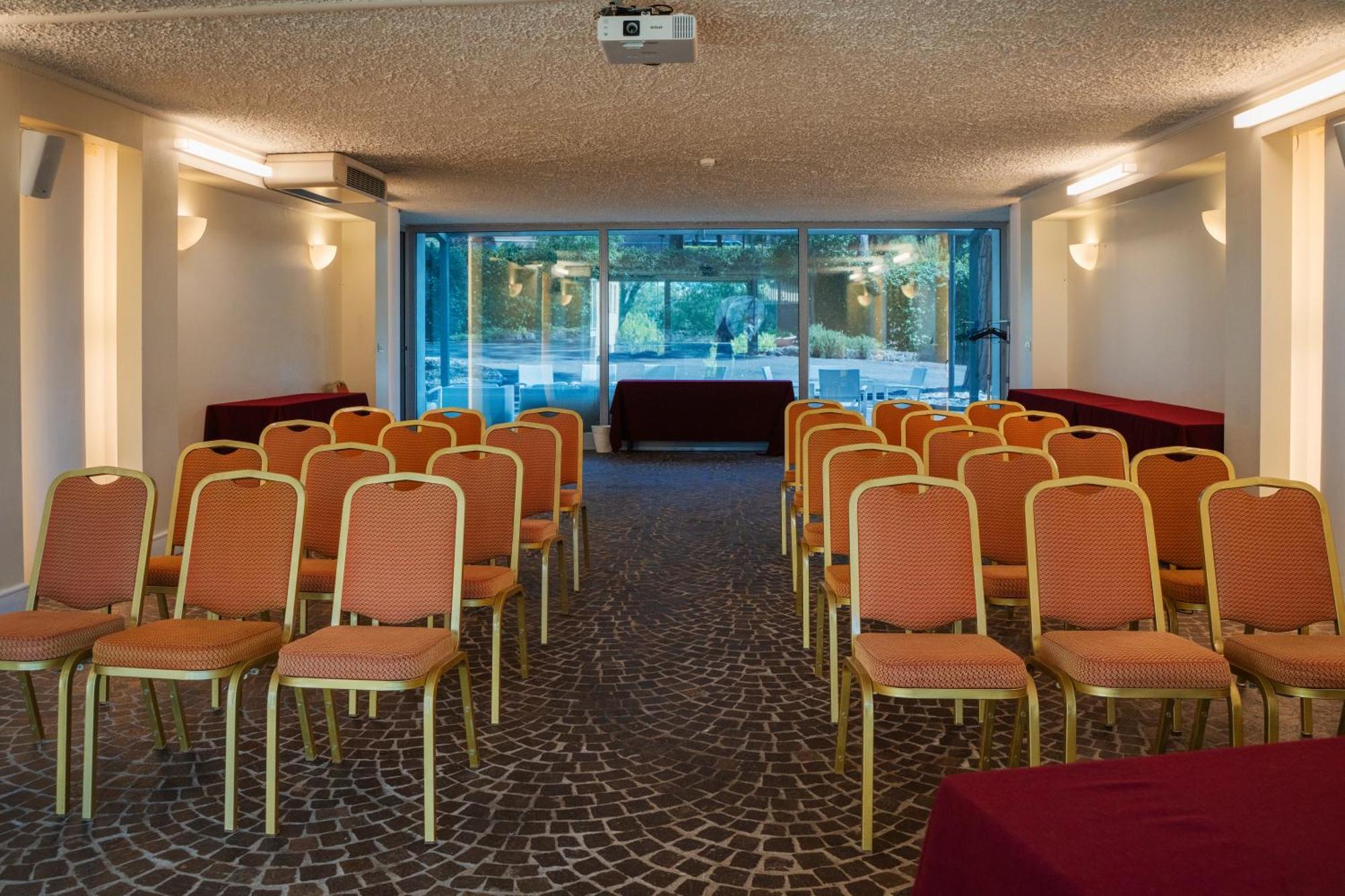 Maria Regina Hotel 4*